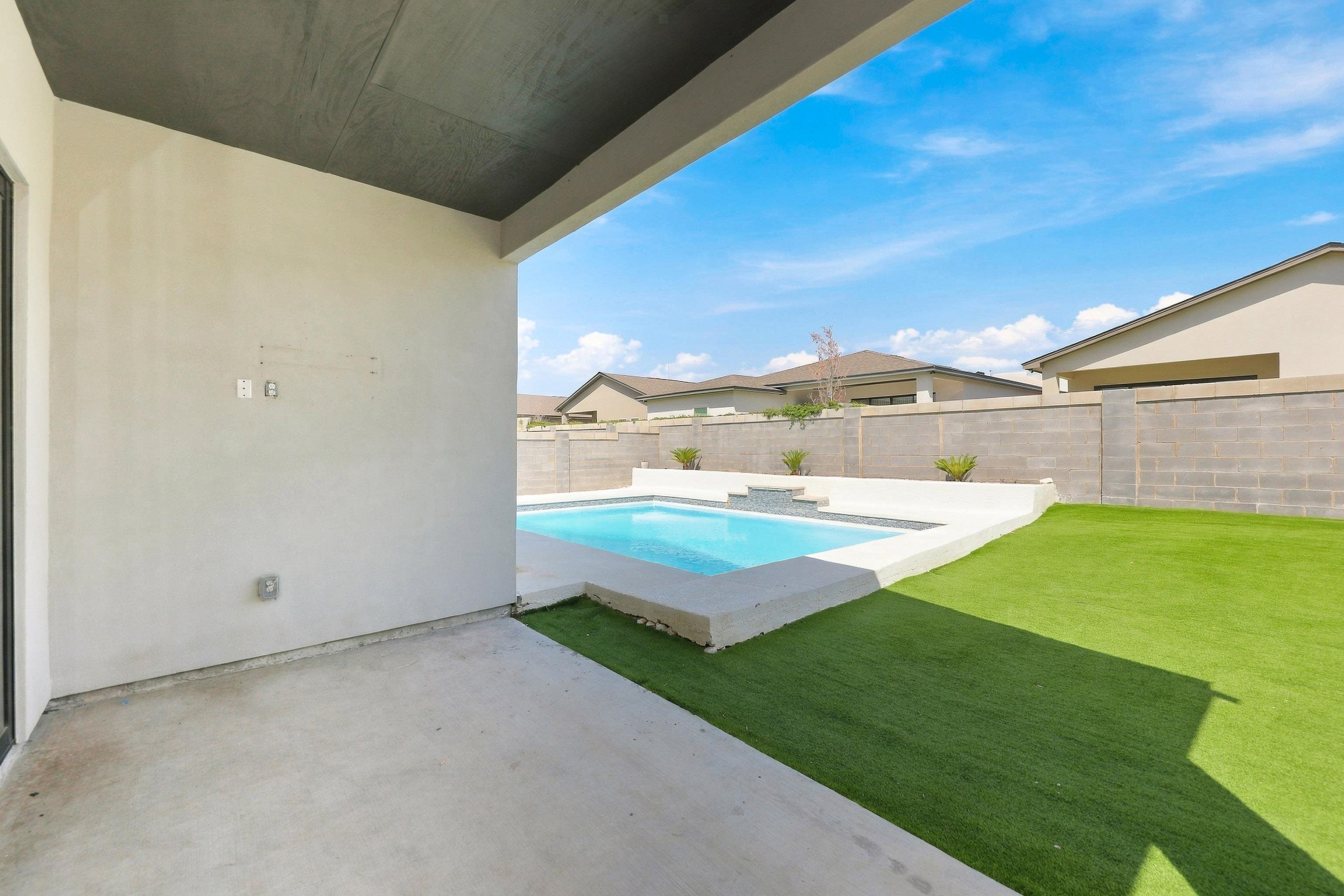 3822 Tahoe Dr.