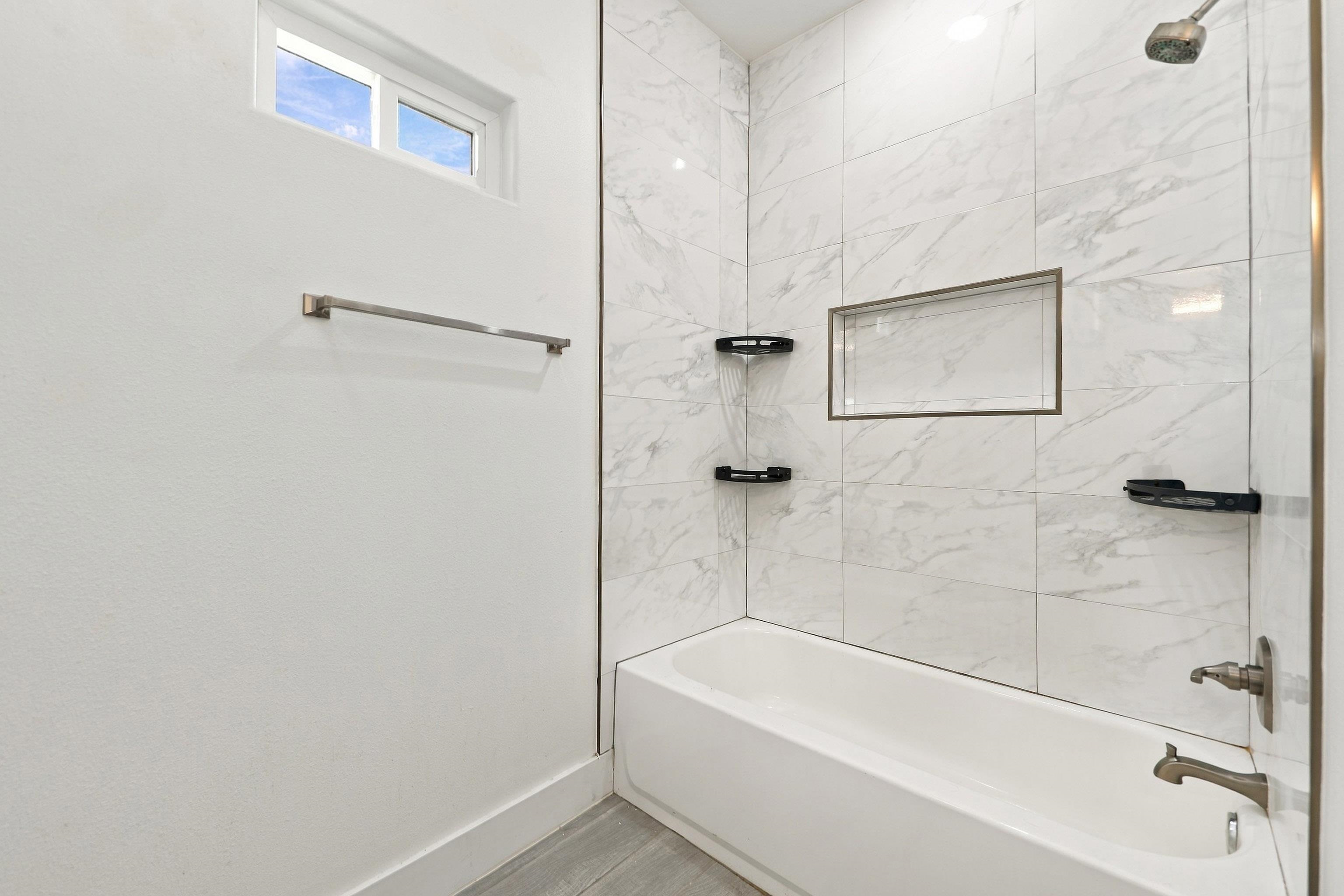3822 Tahoe Dr.