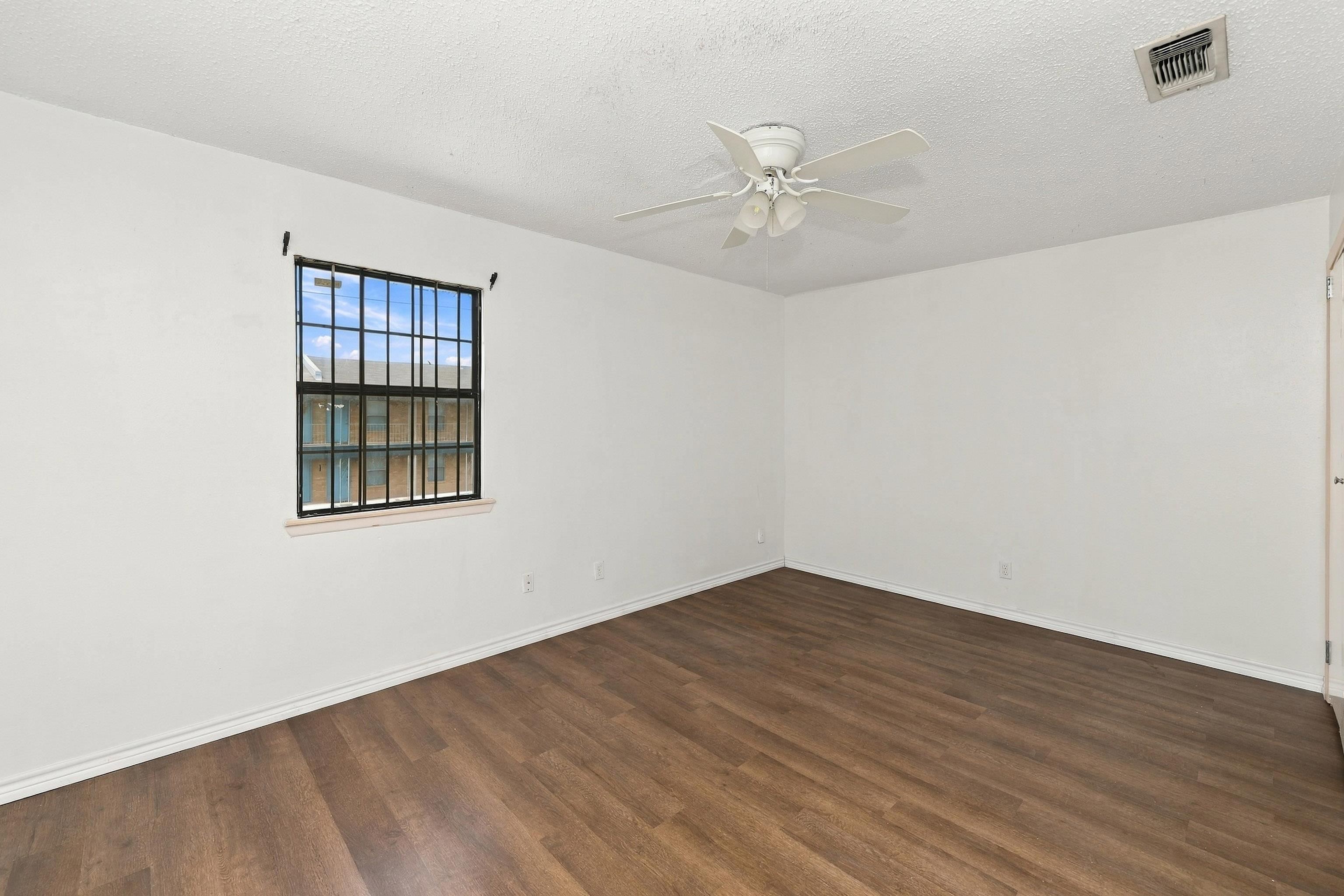 5300 Cypress Dr Unit: O