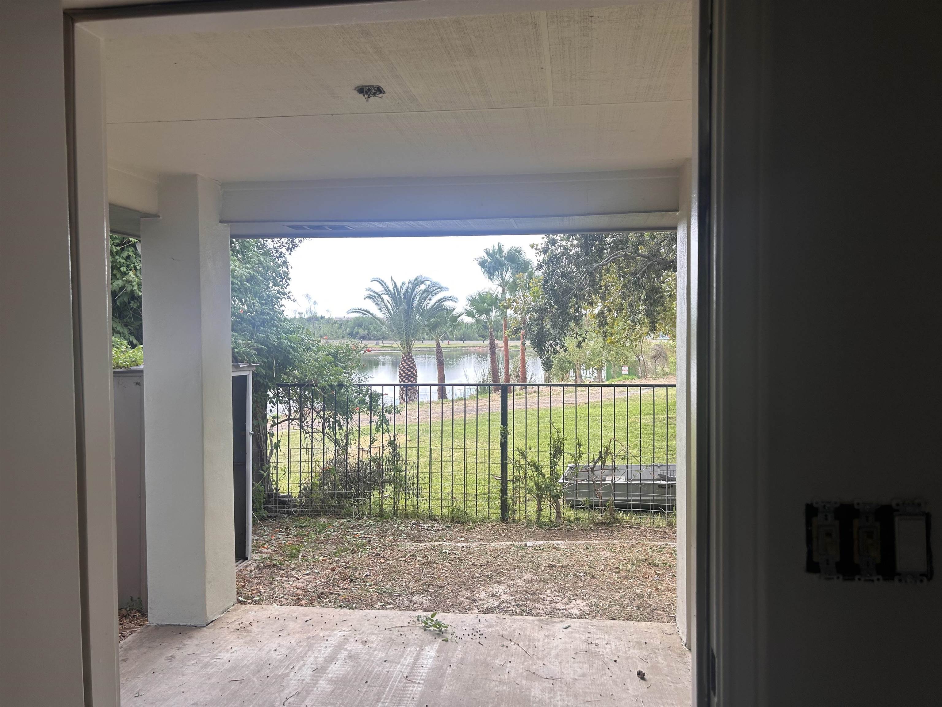 415 Goldeneye Ct