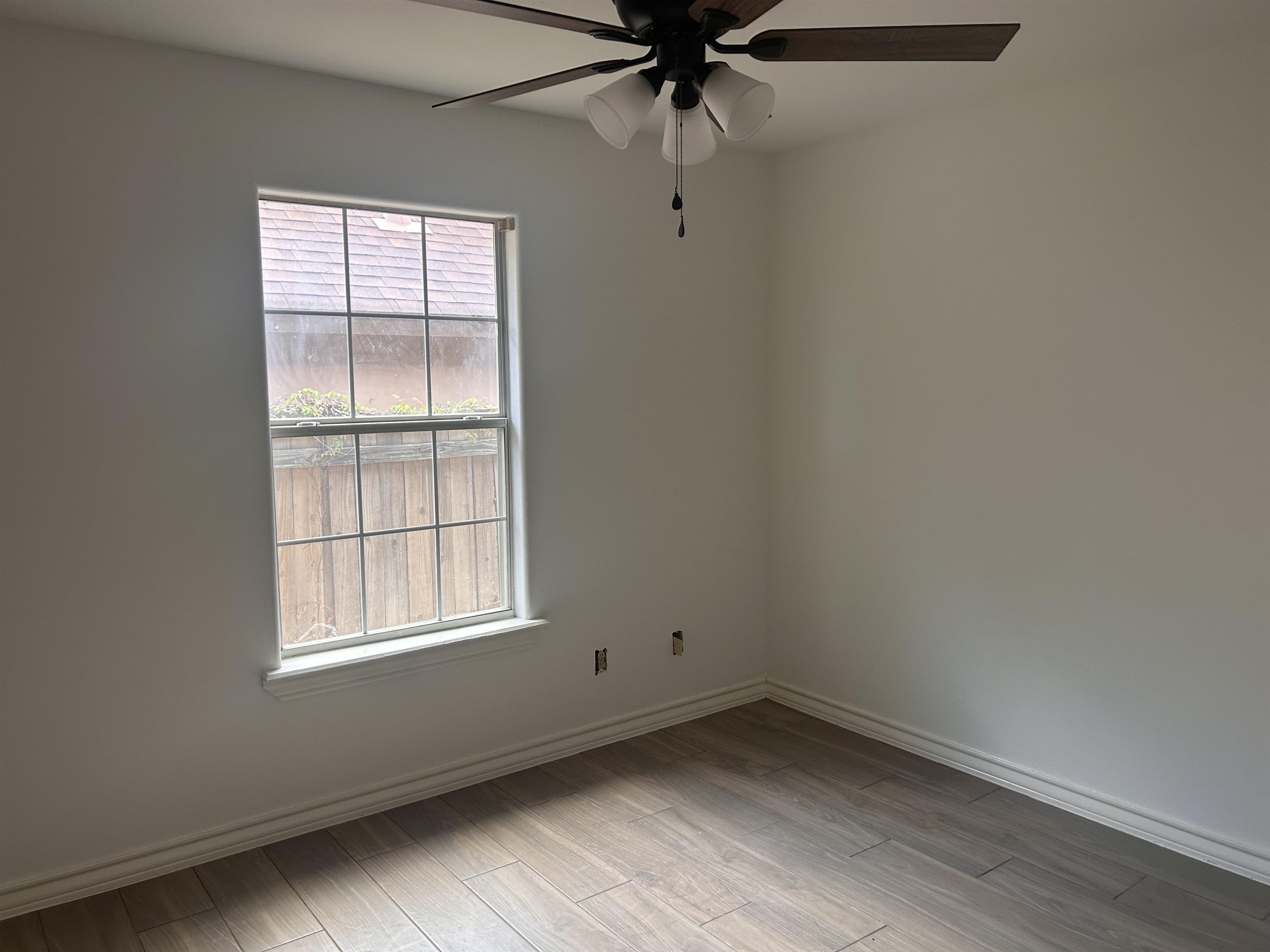 415 Goldeneye Ct
