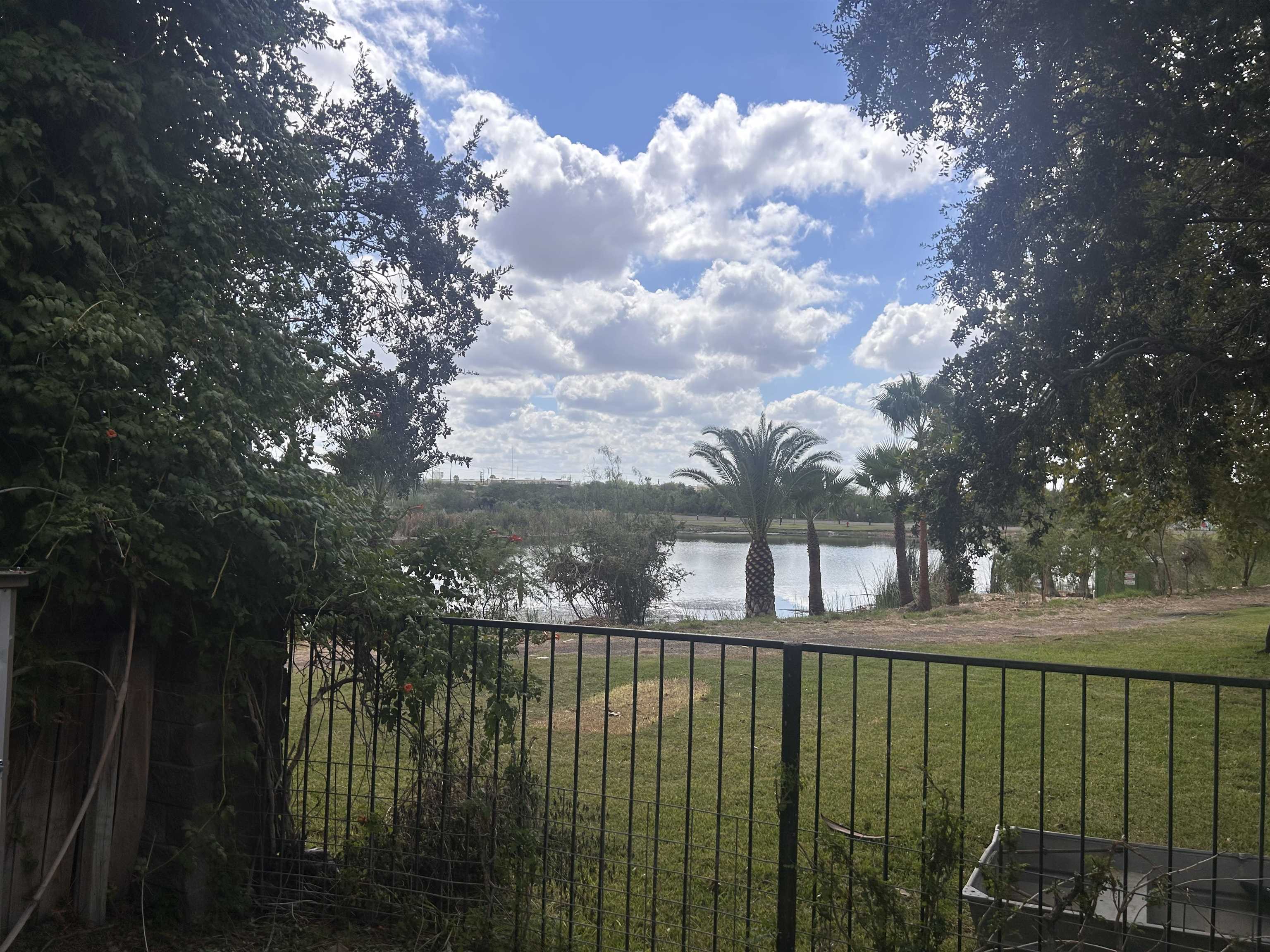 415 Goldeneye Ct