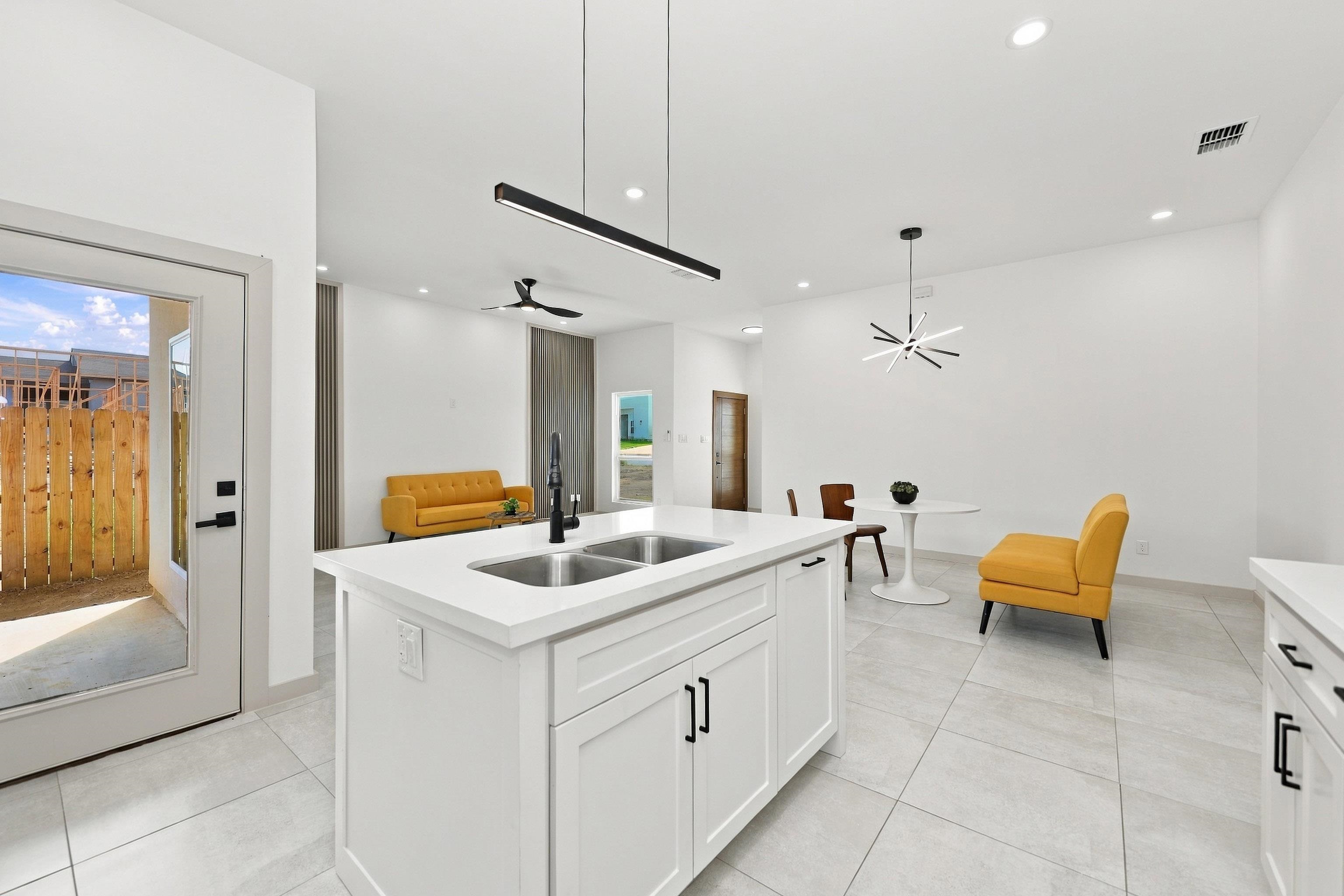 1618 Brangus St.