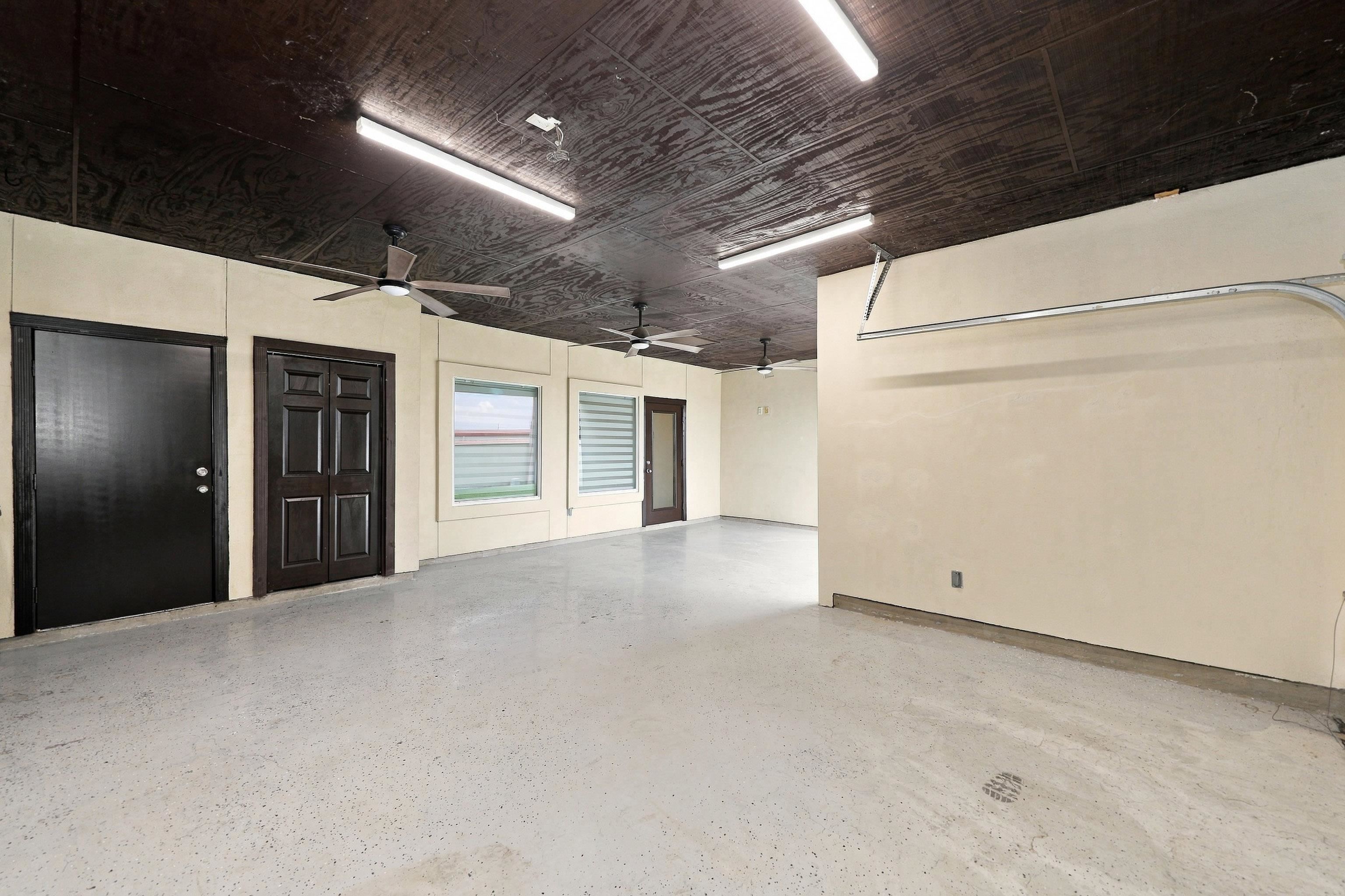 9808 Aziz St.