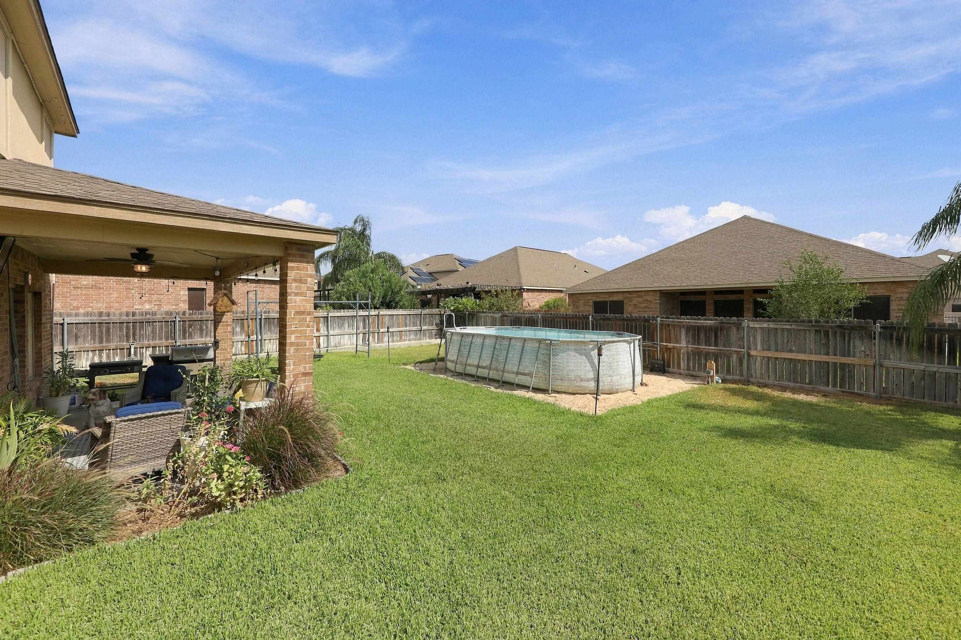 504 Silver Palm Dr