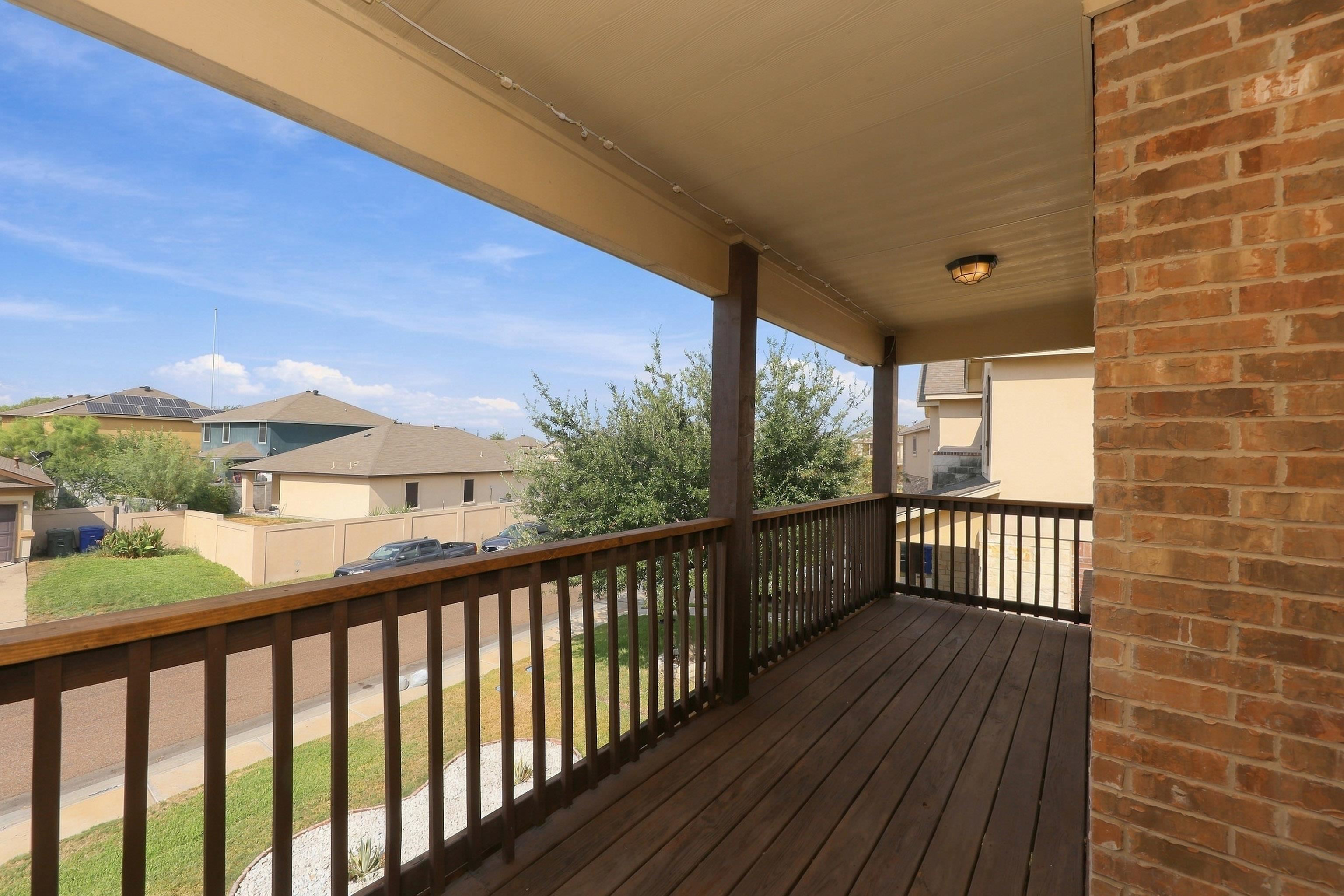504 Silver Palm Dr