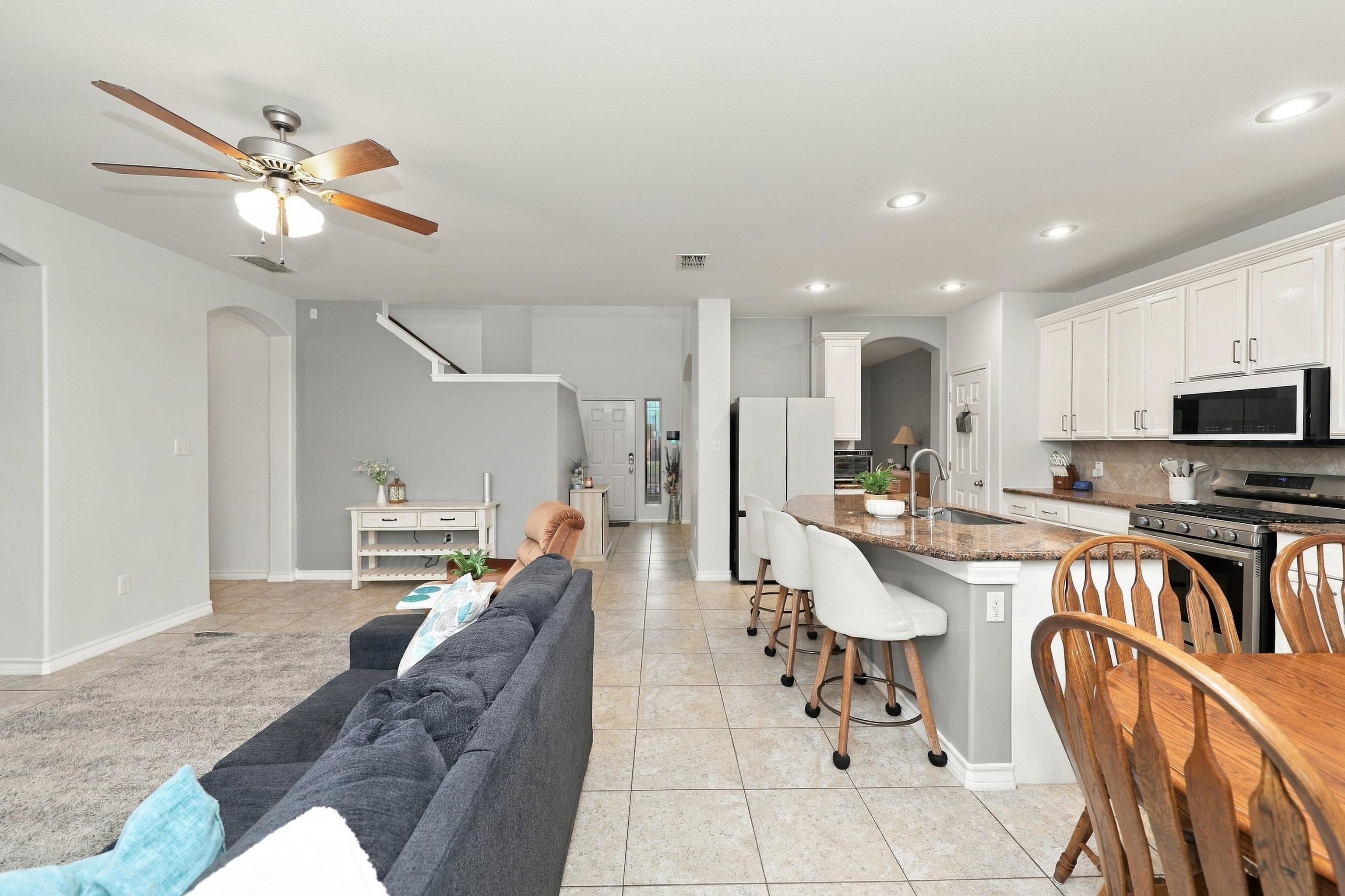 504 Silver Palm Dr
