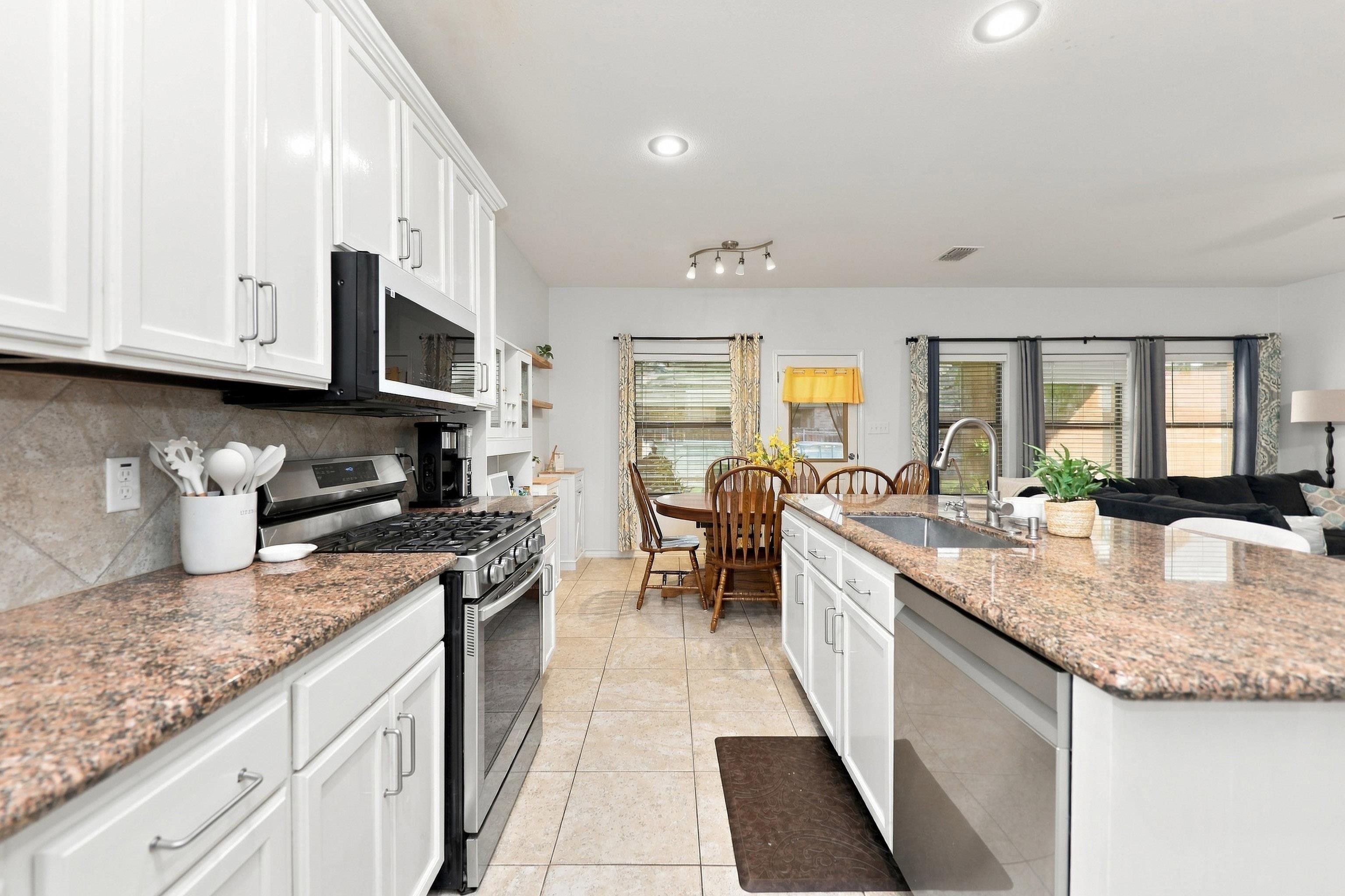 504 Silver Palm Dr