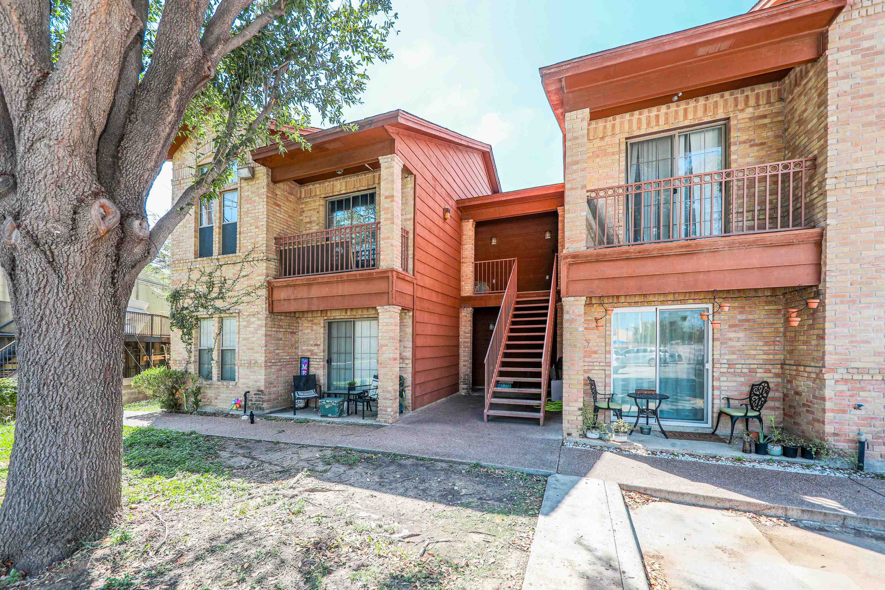 1752 Tiara Trl Unit 902 Laredo TX