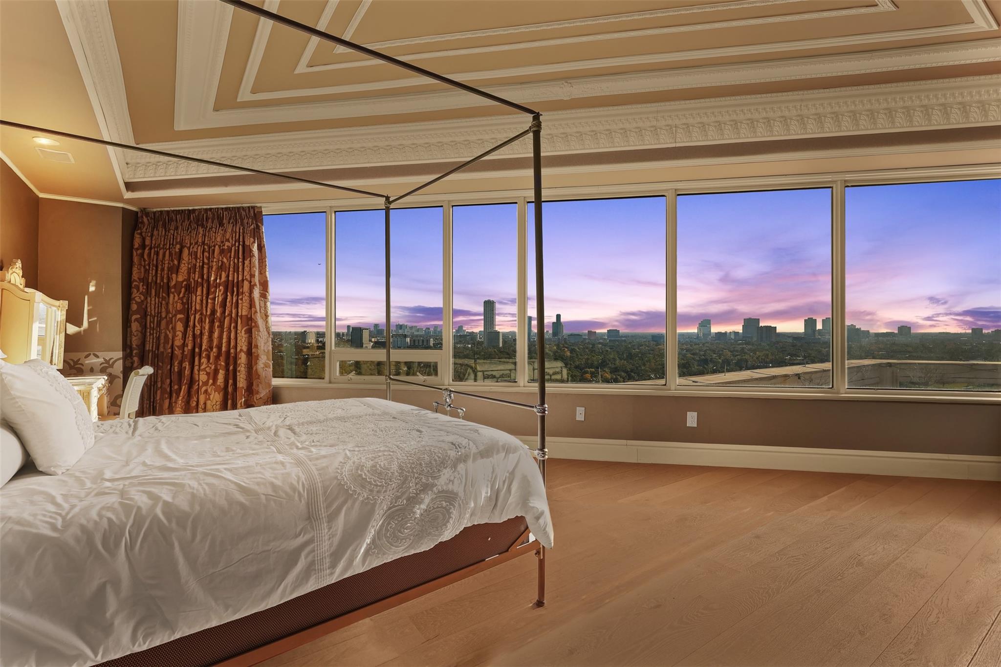 101 Westcott Street # 2001