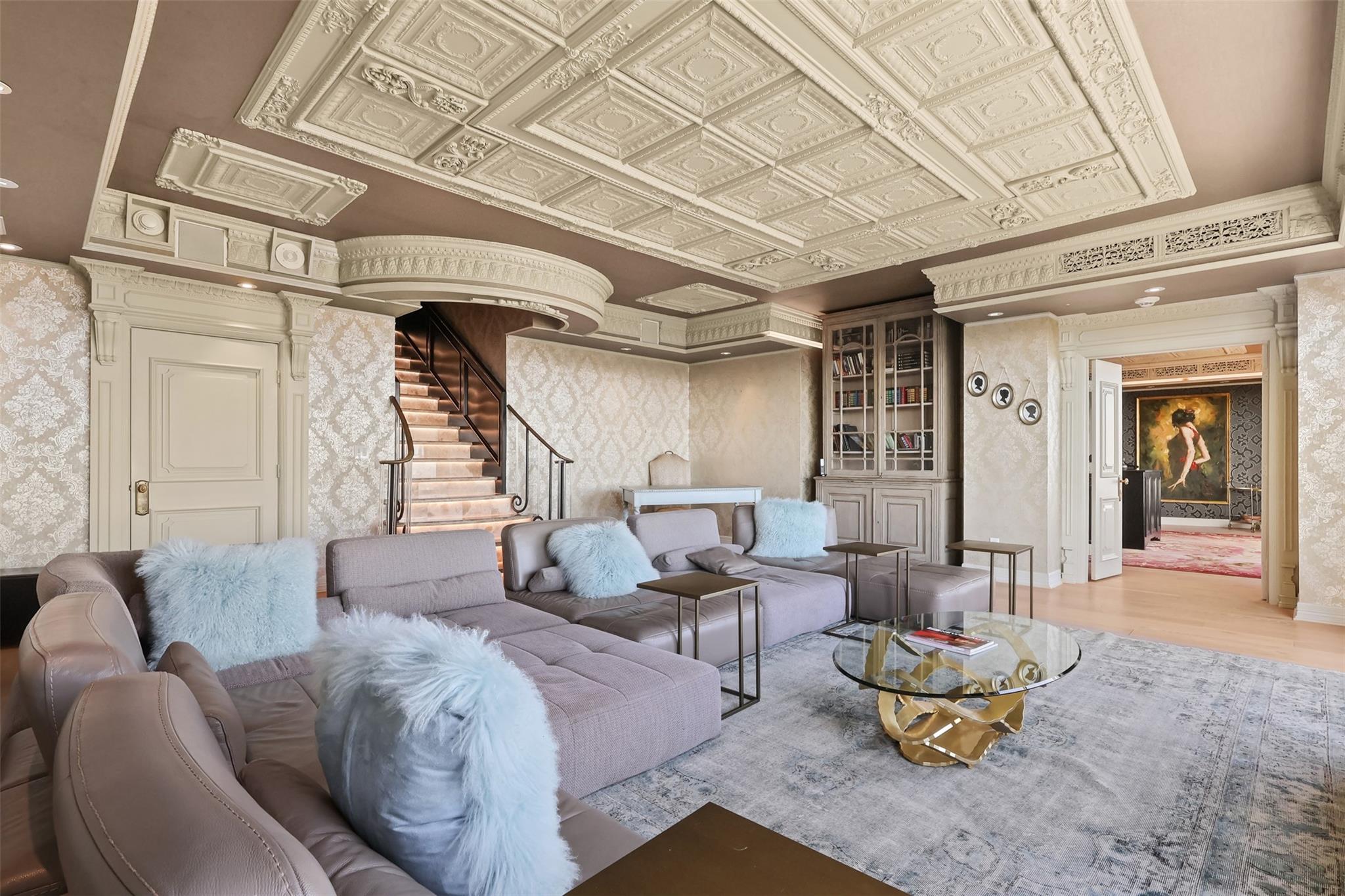 101 Westcott Street # 2001