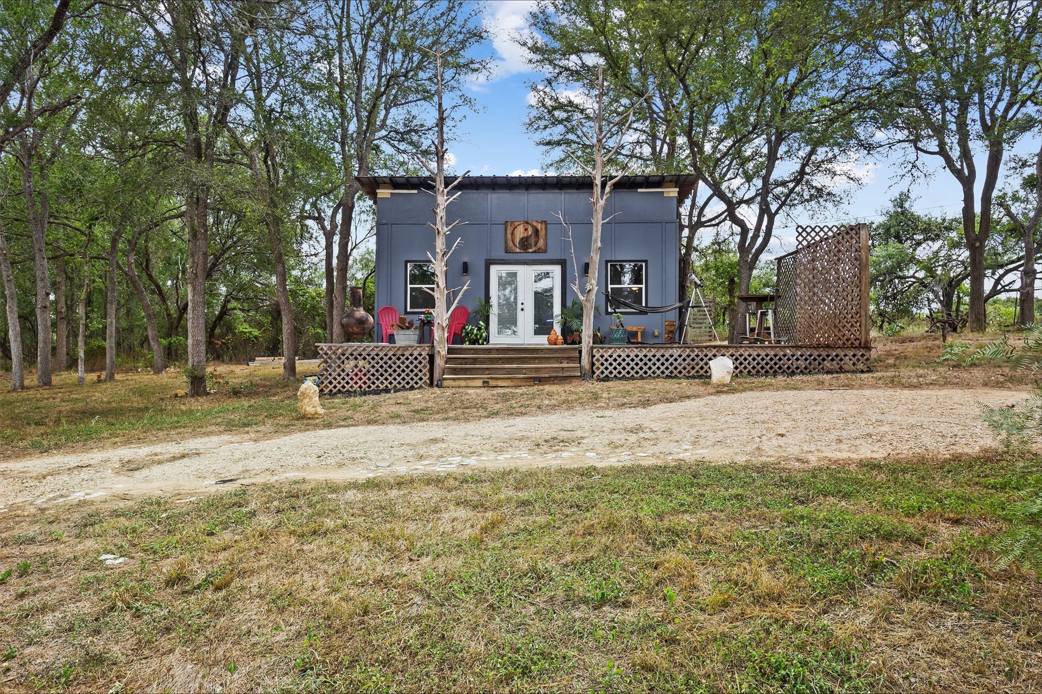 124 Valley Creek DR