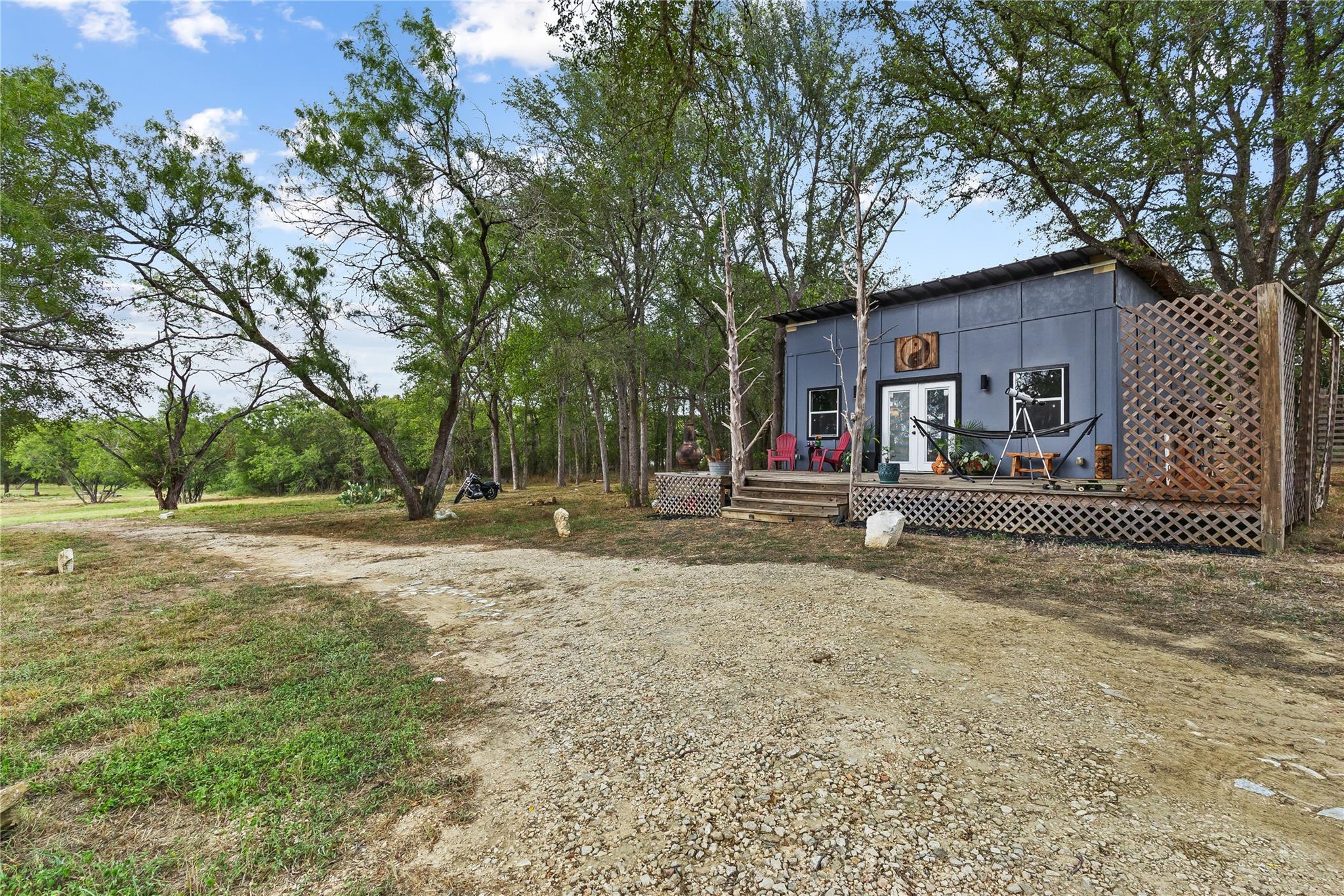 124 Valley Creek DR