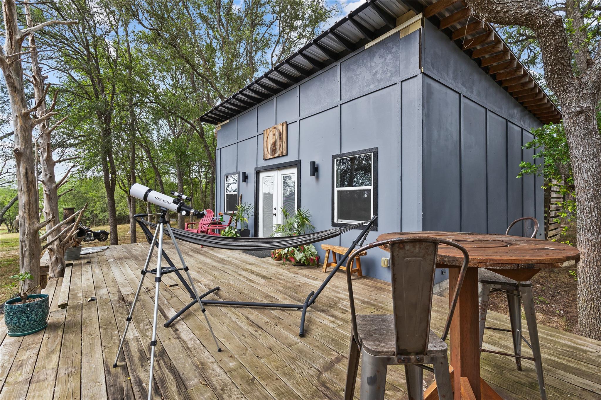 124 Valley Creek DR