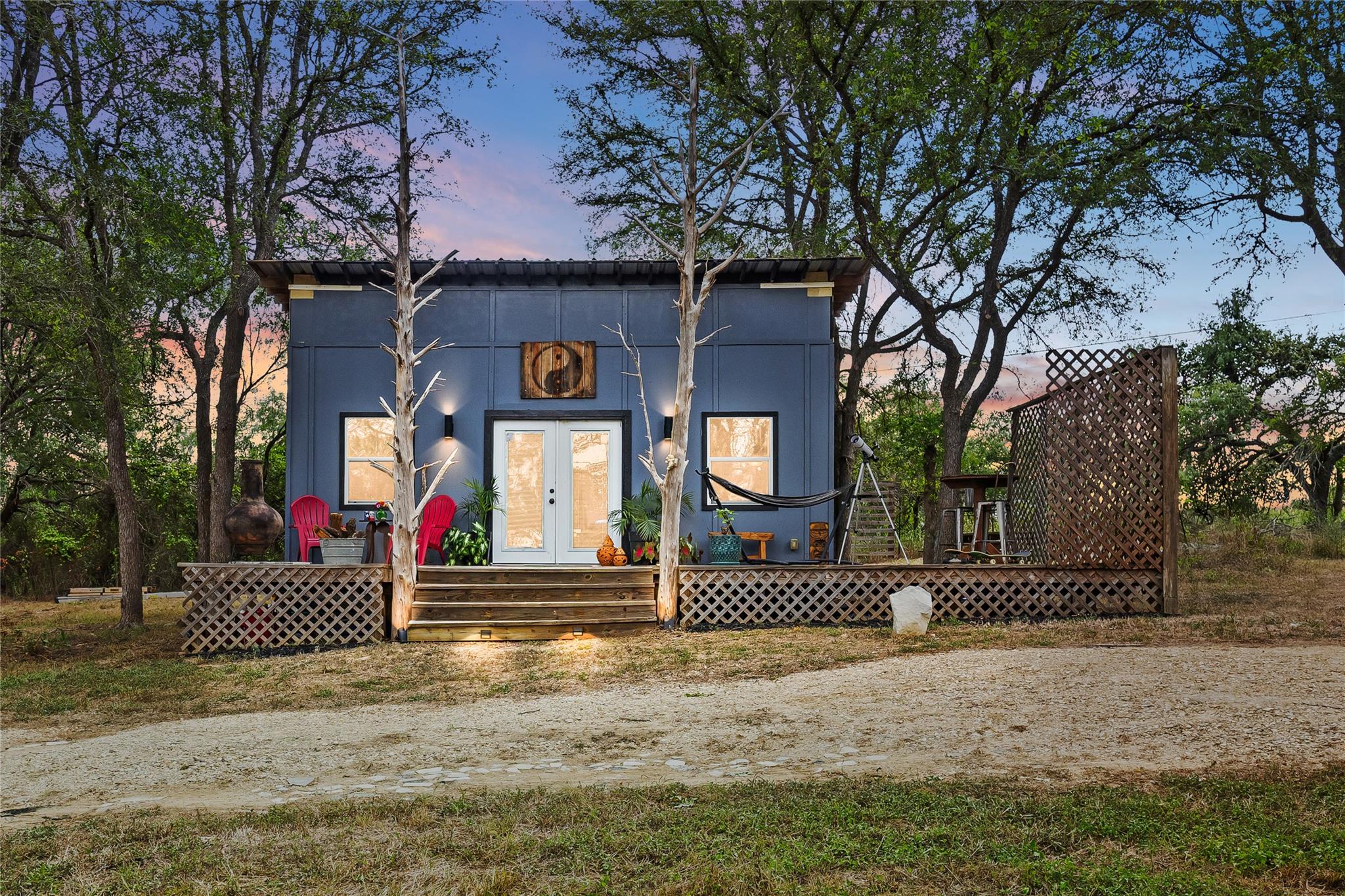 124 Valley Creek DR