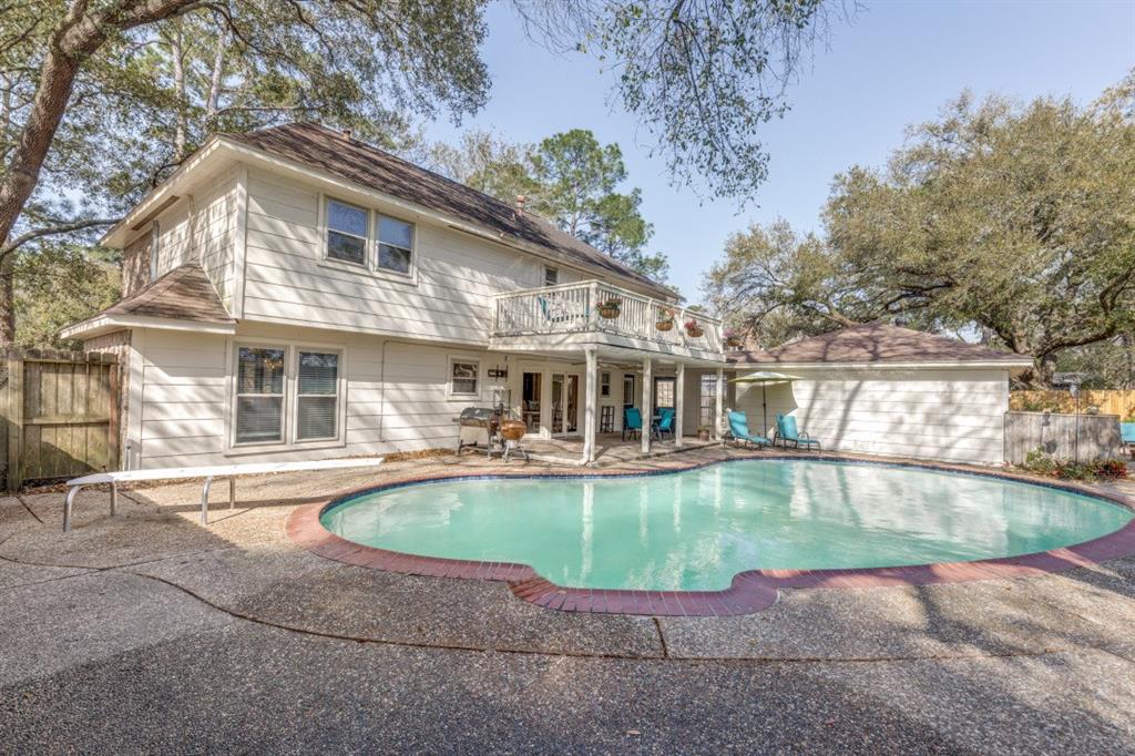 13702 Balmore Circle