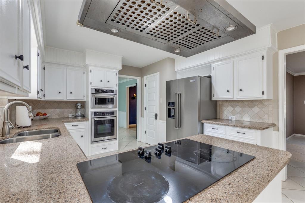 13702 Balmore Circle