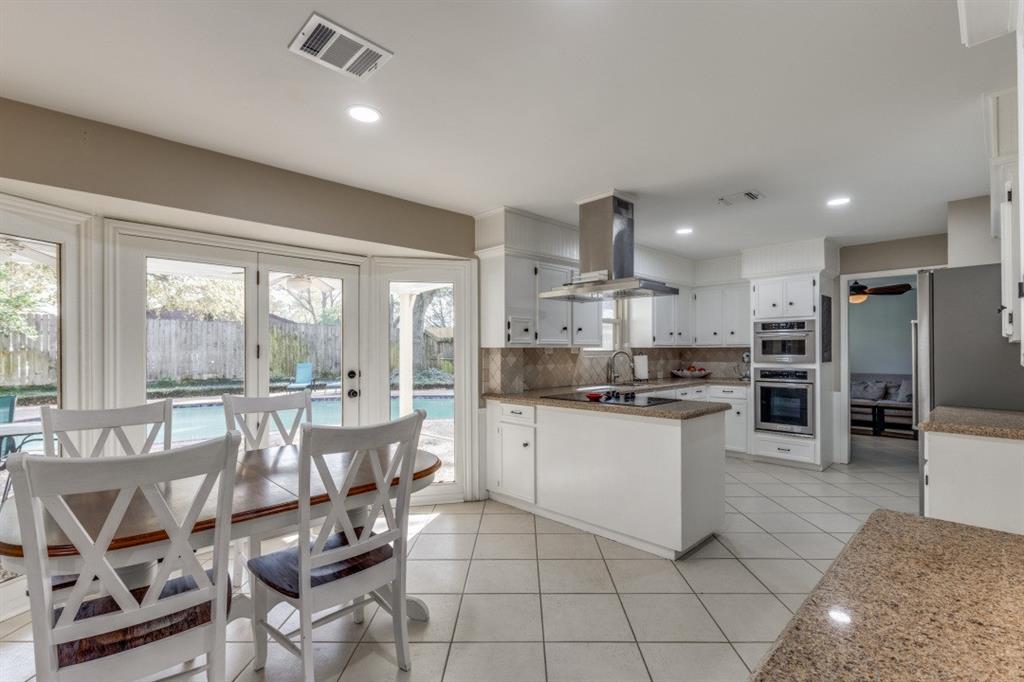 13702 Balmore Circle