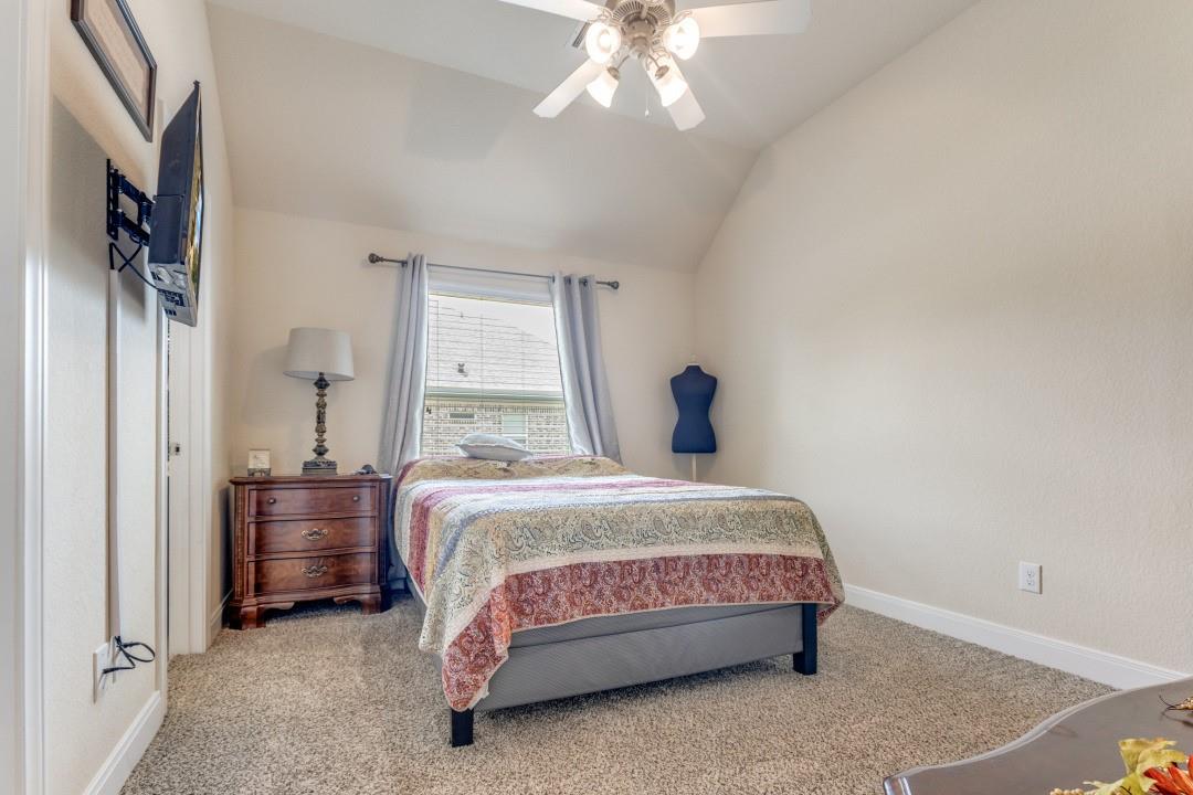 11219 Kings Point Boulevard Boulevard