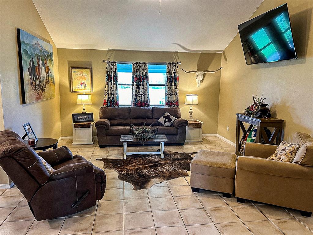 15534 Meadow Creek Road