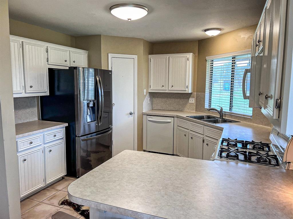 15534 Meadow Creek Road