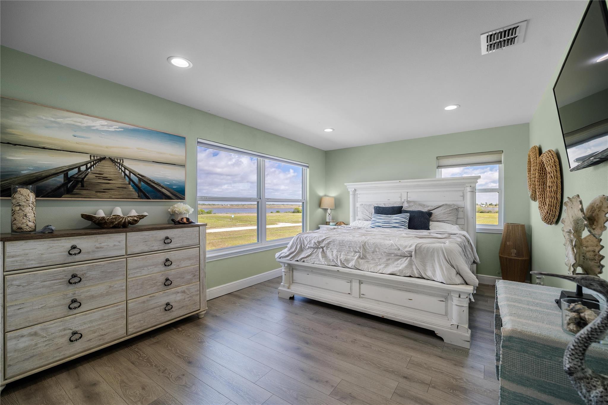 299 Bay Drive