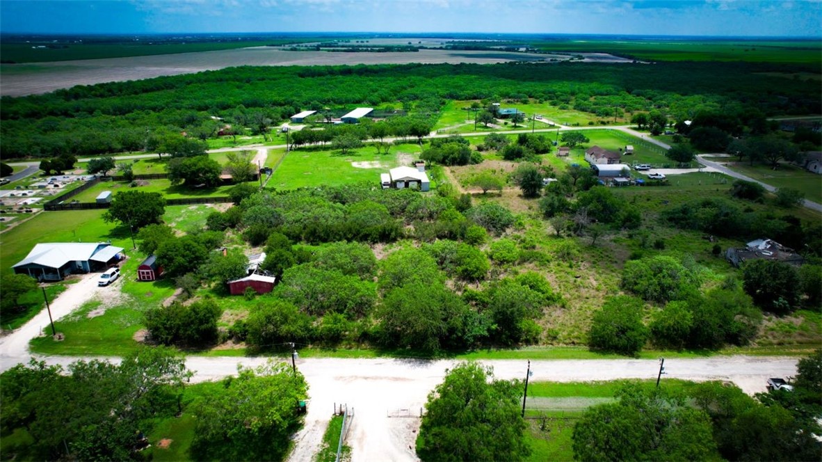 000 County Road 379