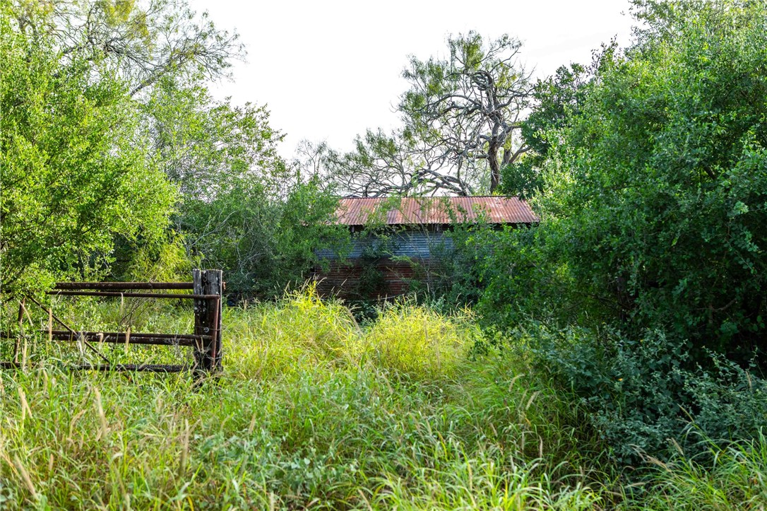 000 County Road 105