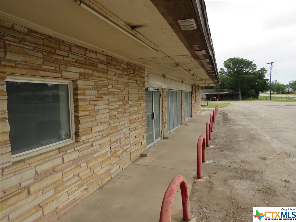 239 State Highway 72