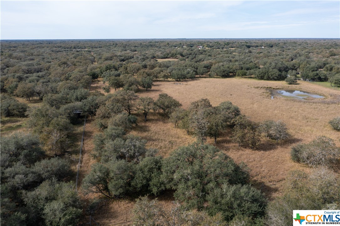 441 Private Road 1065