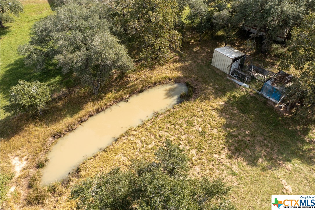 441 Private Road 1065