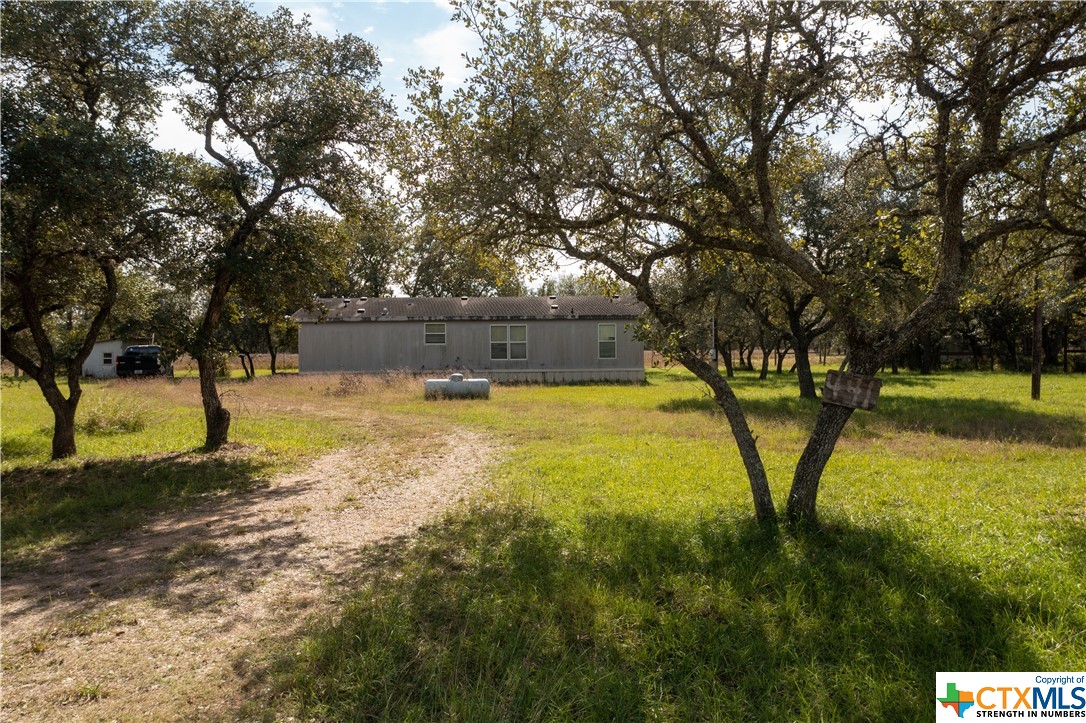 441 Private Road 1065