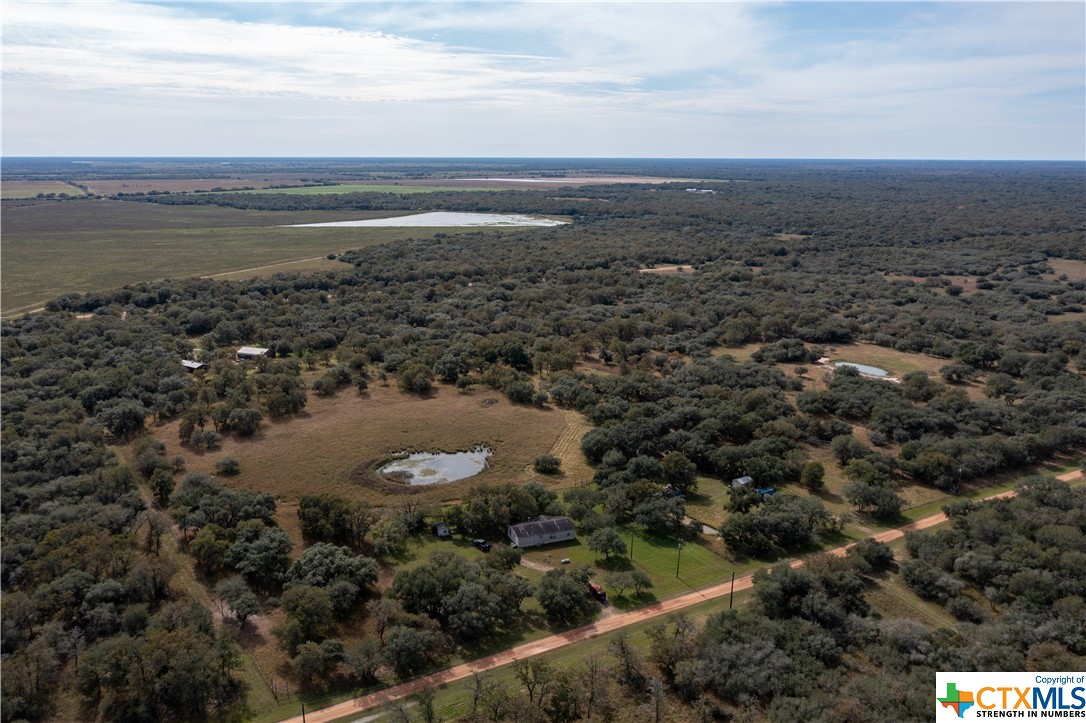 441 Private Road 1065