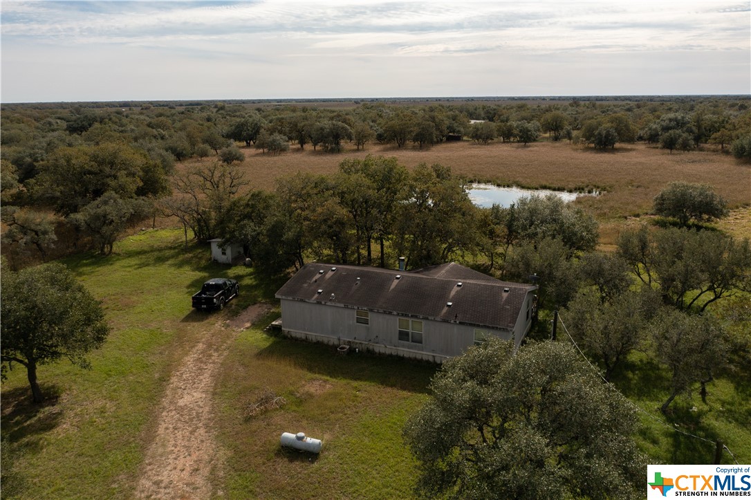 441 Private Road 1065