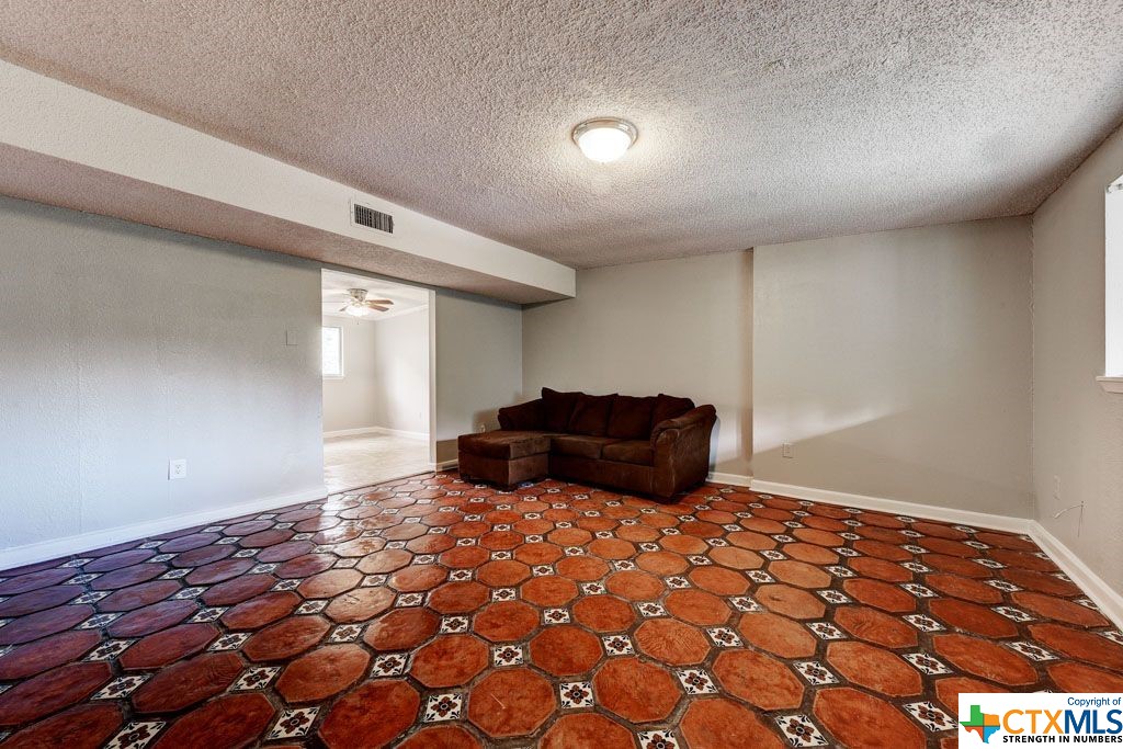 119 Canyon Road