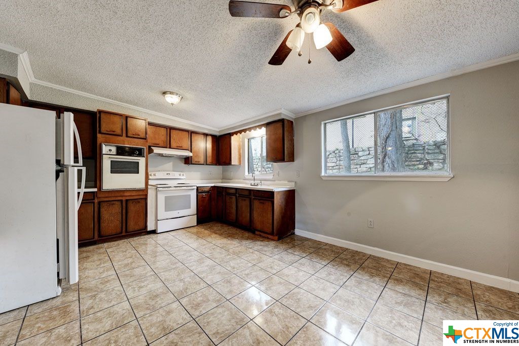 119 Canyon Road