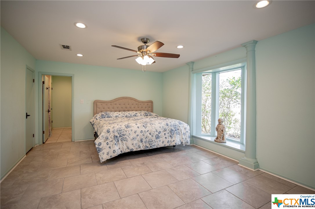 1414 Buentello Road
