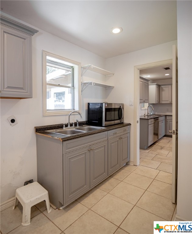 1414 Buentello Road
