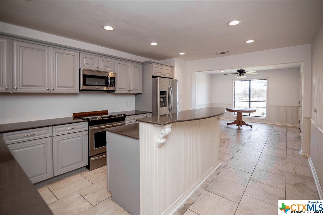 1414 Buentello Road