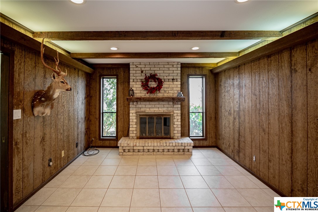 1414 Buentello Road