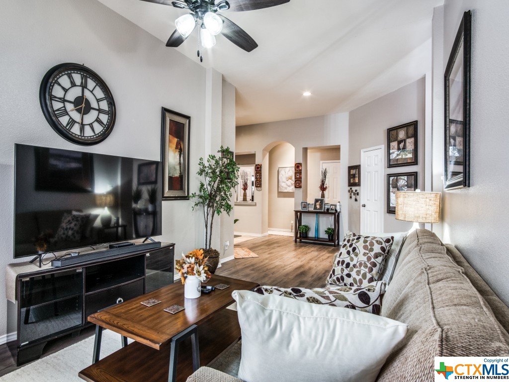 3018 Hidden Meadow