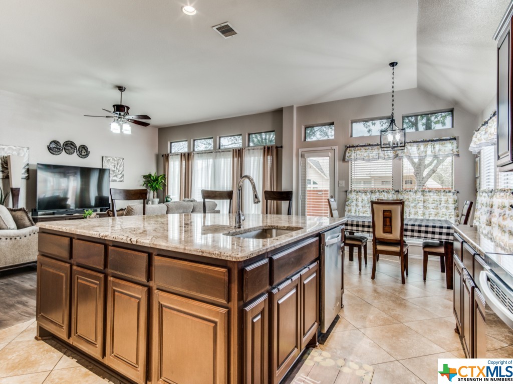 3018 Hidden Meadow