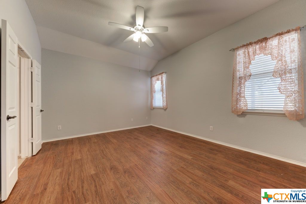 2038 Ridge View Drive
