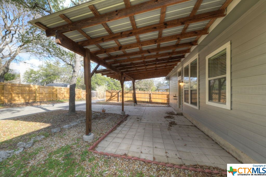 2038 Ridge View Drive