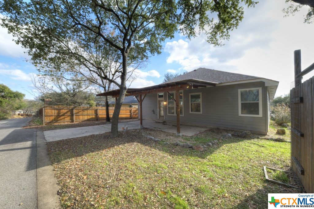 2038 Ridge View Drive
