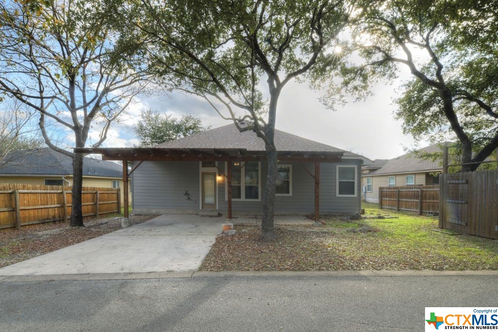 2038 Ridge View Drive