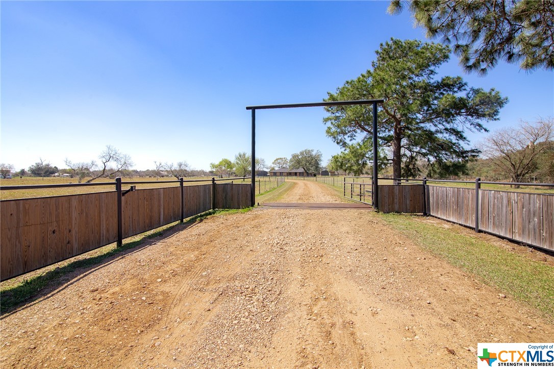 2243 Old Goliad Road
