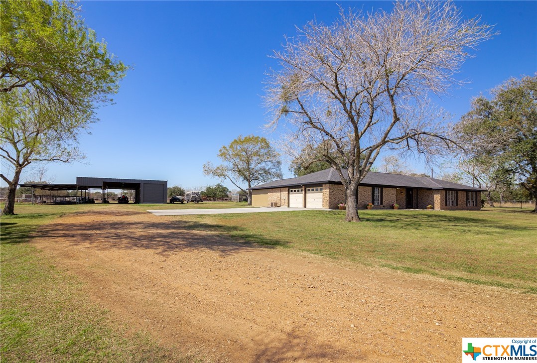 2243 Old Goliad Road