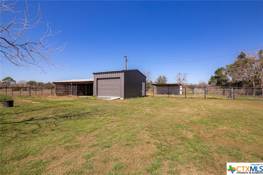 2243 Old Goliad Road