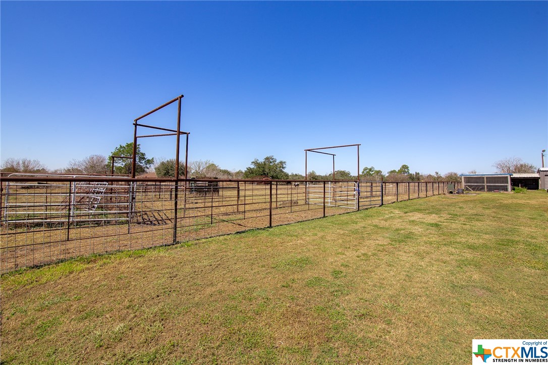 2243 Old Goliad Road